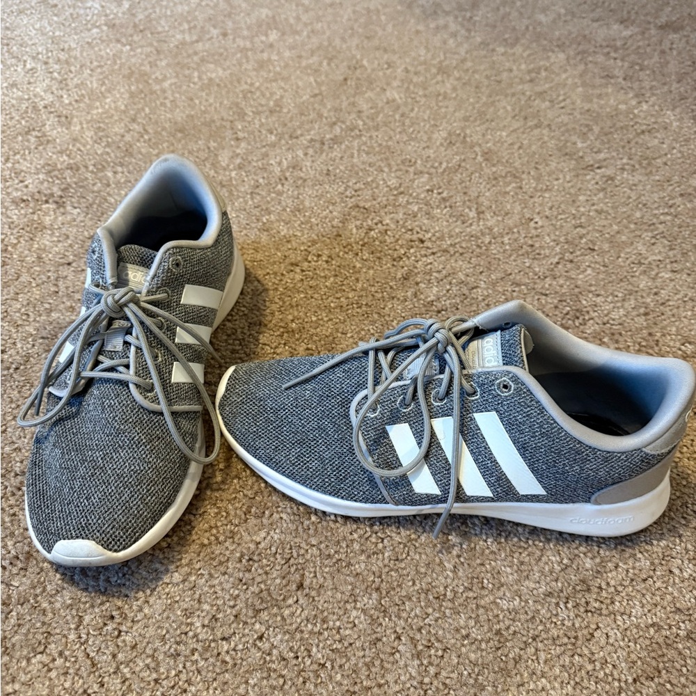 Adidas tennis shoes